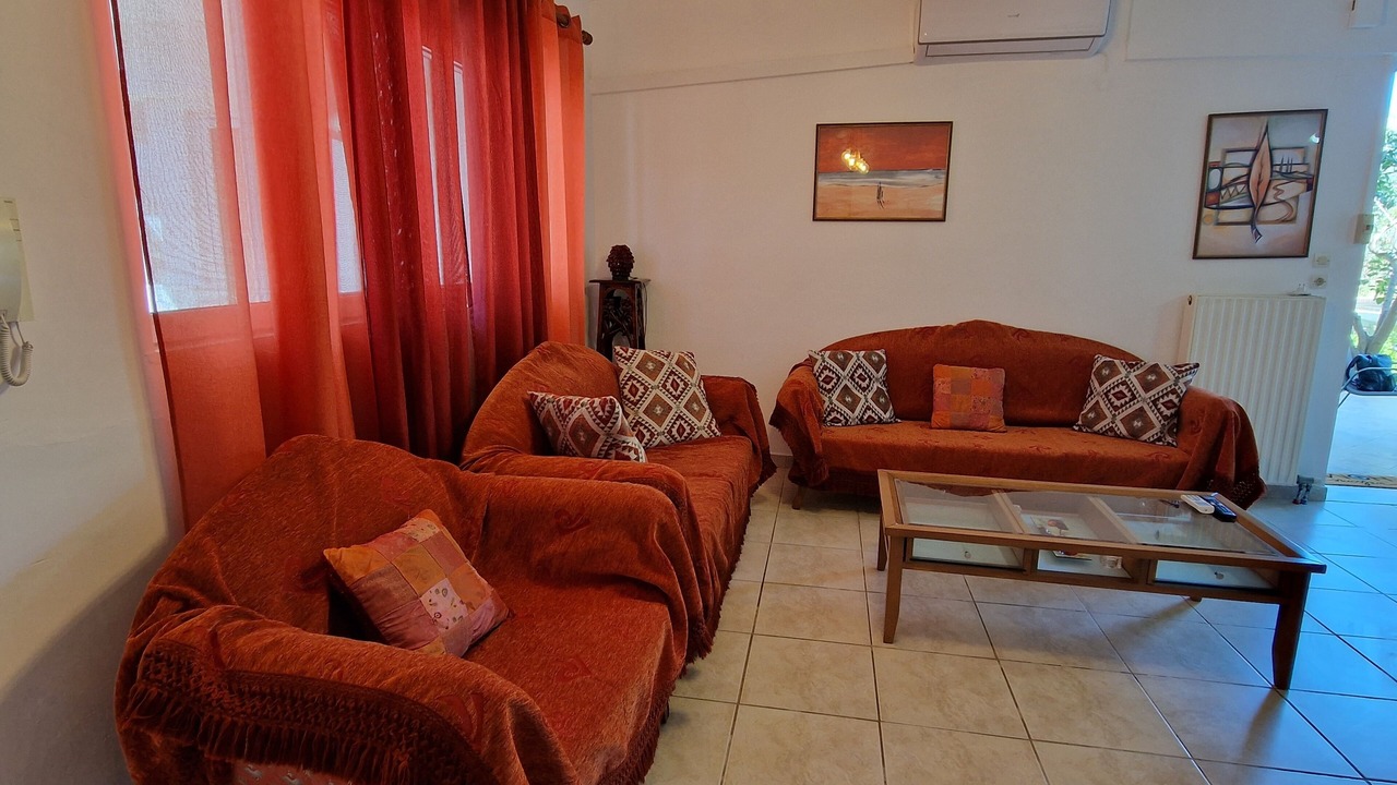 Photo of Livingroom in Pigianos Kampos