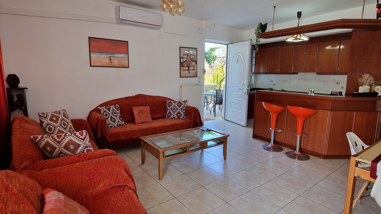Photo of Livingroom in Pigianos Kampos