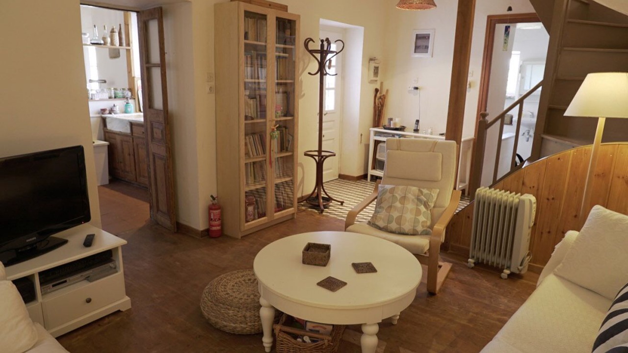 Photo of Livingroom in Andros Town