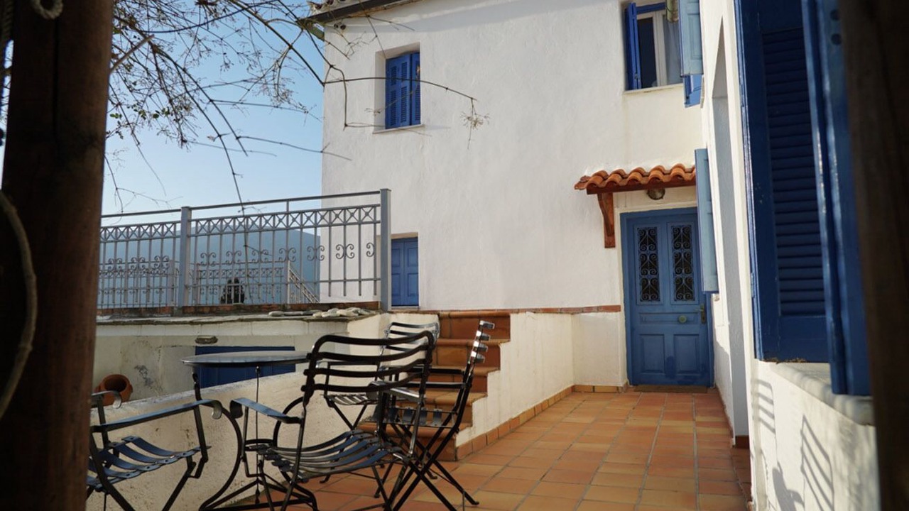 Photo of Outdoor in Andros Town