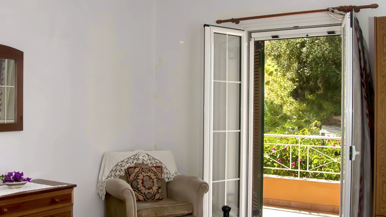 Photo of Bedroom in Sinarades