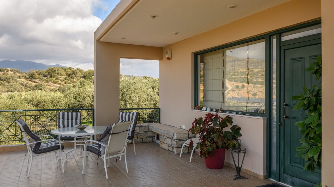 Photo of Patio Balcony in Faistos