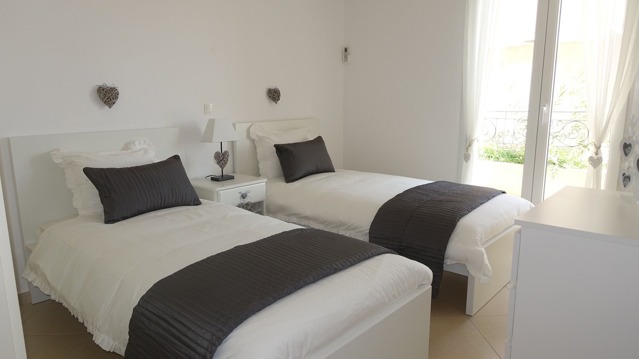 Photo of Bedroom in Perdhika