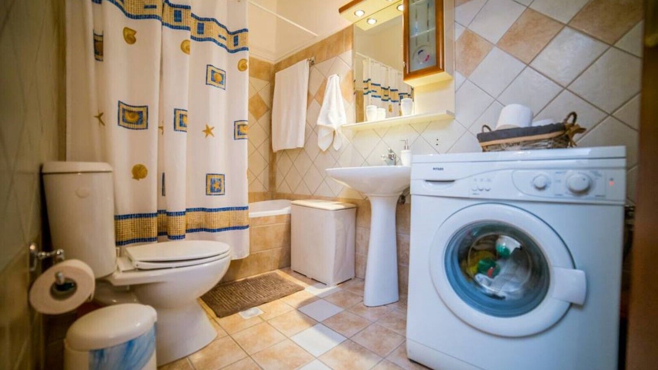 Photo of Bathroom in Kalambaka