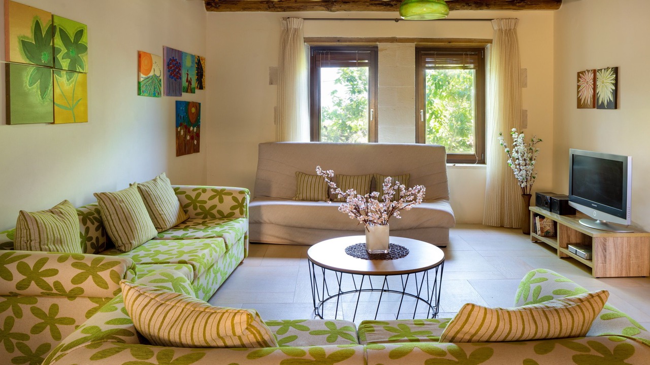 Photo of Livingroom in Makhairoi