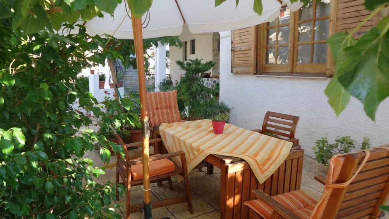 Photo of Patio Balcony in Drepano