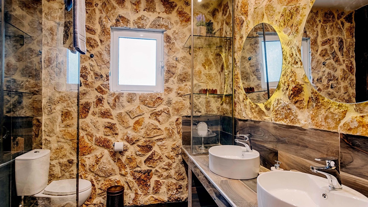 Photo of Bathroom in Afandou