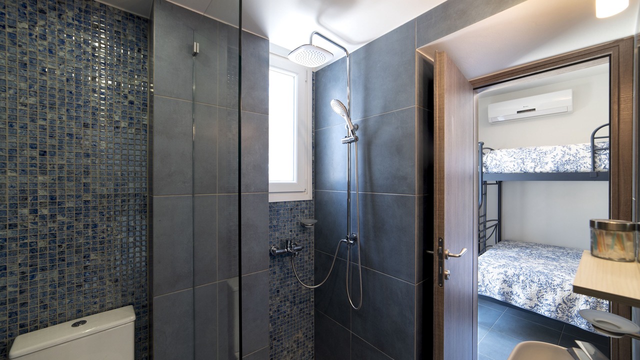 Photo of Bathroom in Koutsouras