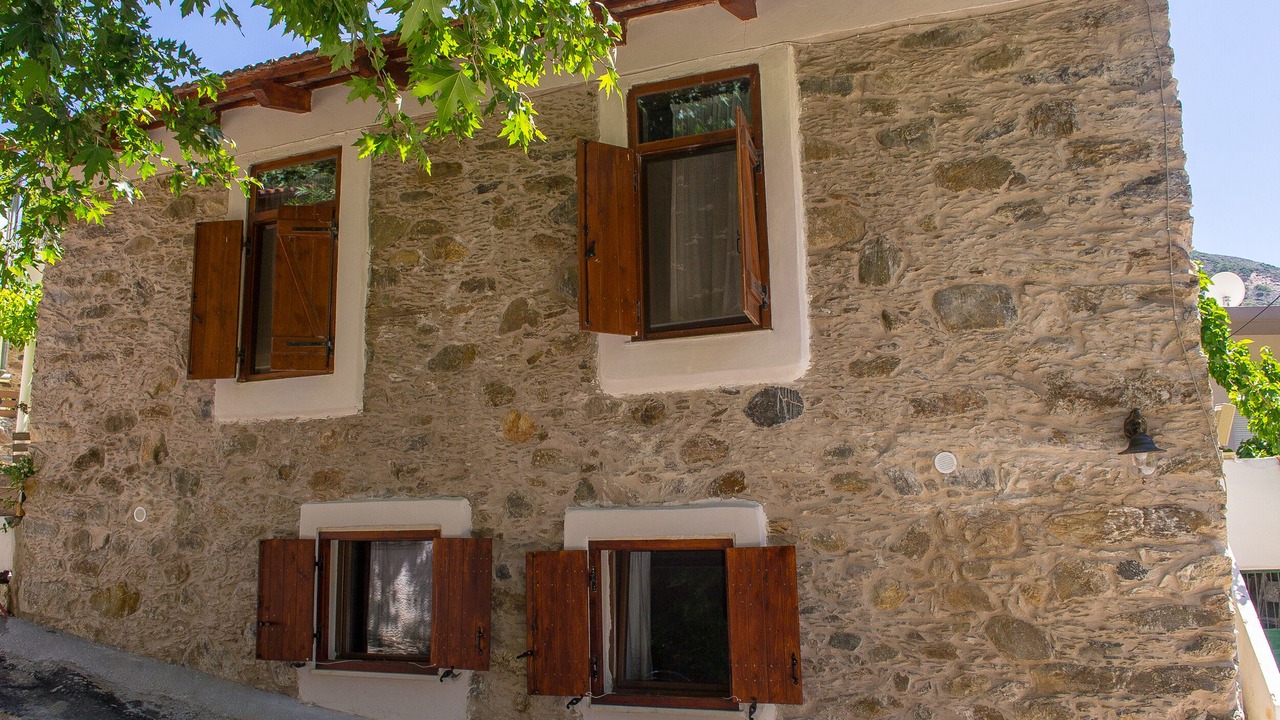 Photo of Outdoor in Perivolia
