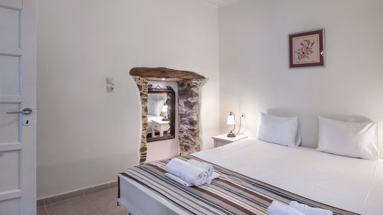 Photo of Bedroom in Perivolia