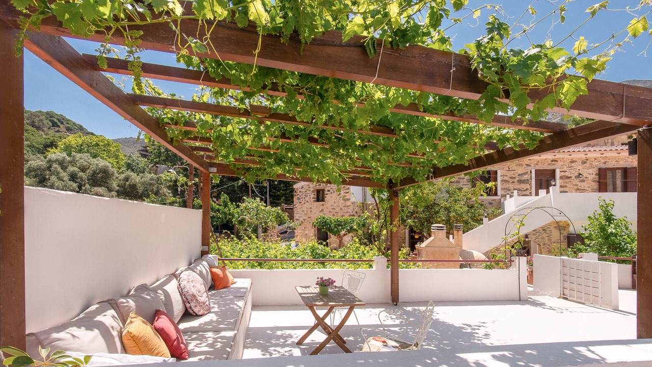 Photo of Patio Balcony in Perivolia