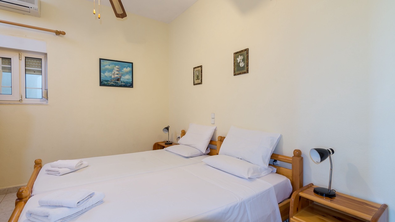 Photo of Bedroom in Makry Gialos