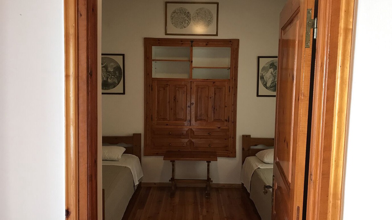 Photo of Bedroom in idhra