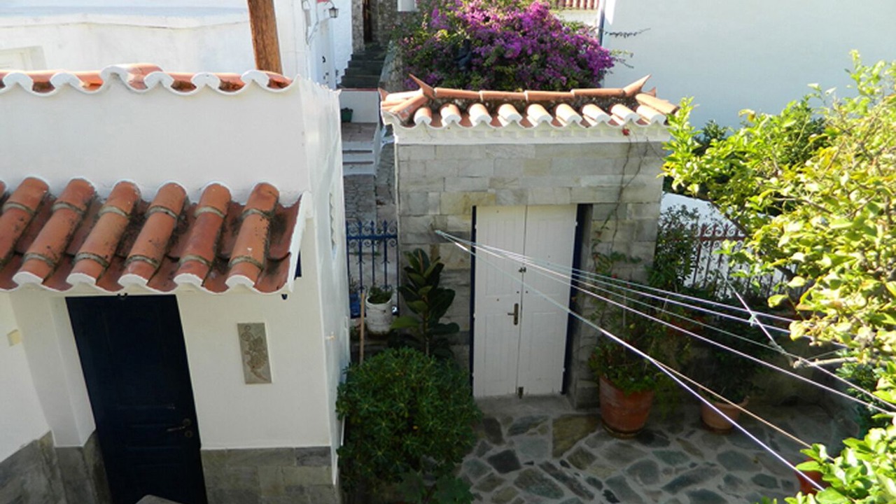 Photo of Outdoor in idhra
