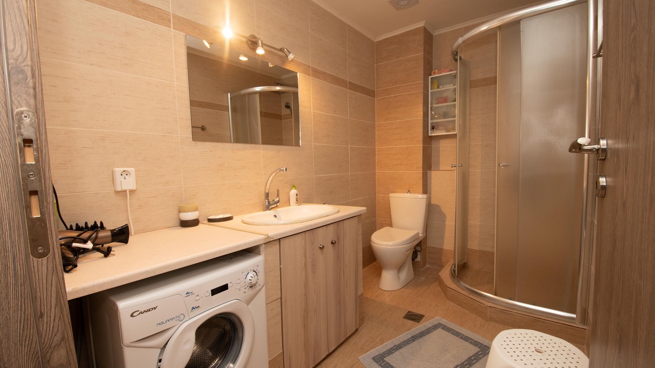 Photo of Bathroom in Kaloi Limenes