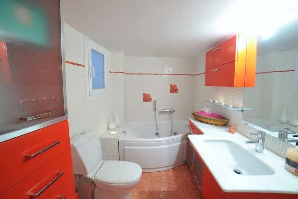 Photo of Bathroom in Petralona