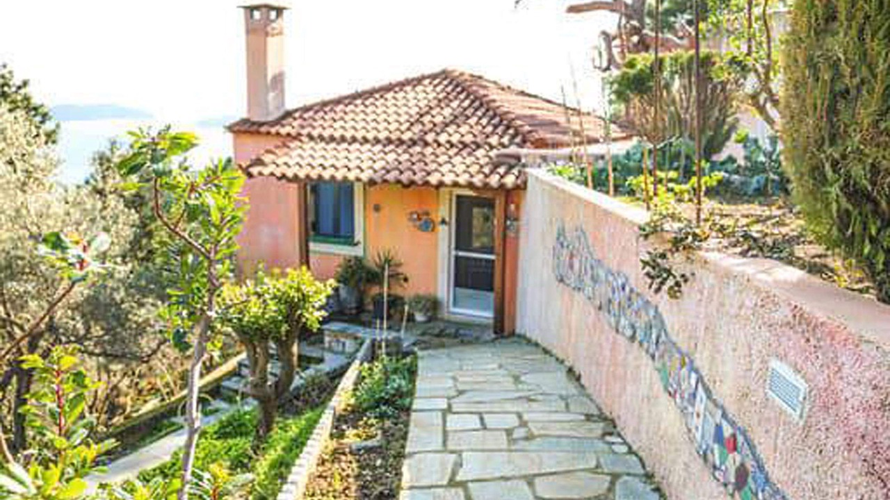 Photo of Outdoor in Achladies