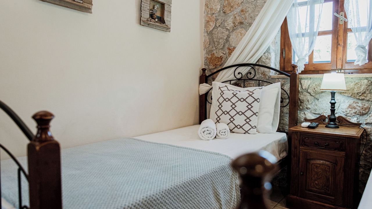 Photo of Bedroom in Drepano