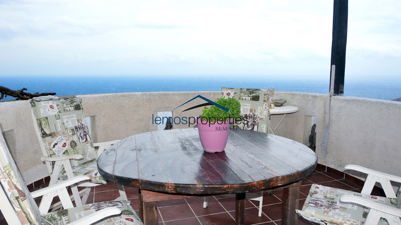 Photo of Patio Balcony in Kea