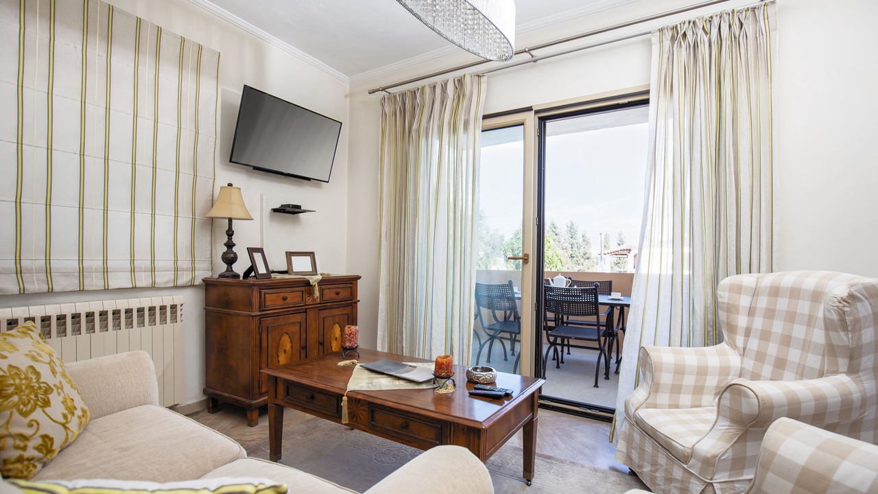 Photo of Livingroom in Alepou