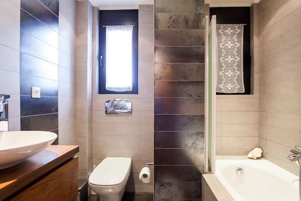 Photo of Bathroom in Koutouloufari