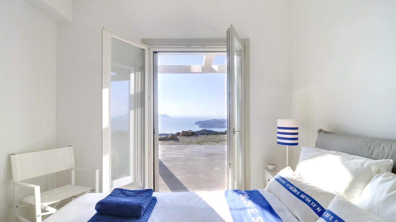 Photo of Bedroom in Milopotas
