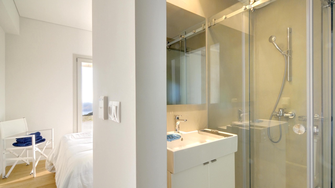 Photo of Bathroom in Milopotas
