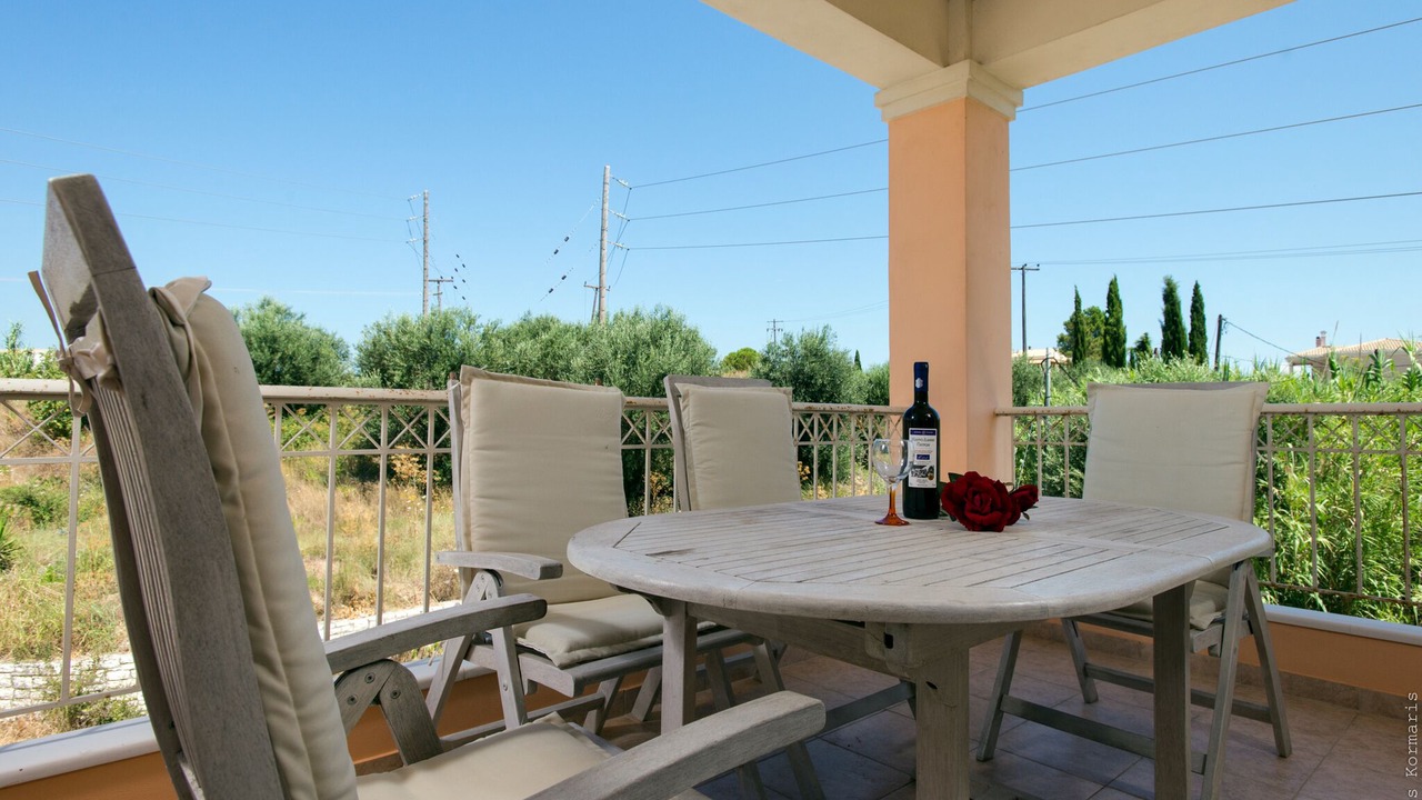 Photo of Patio Balcony in Alepou