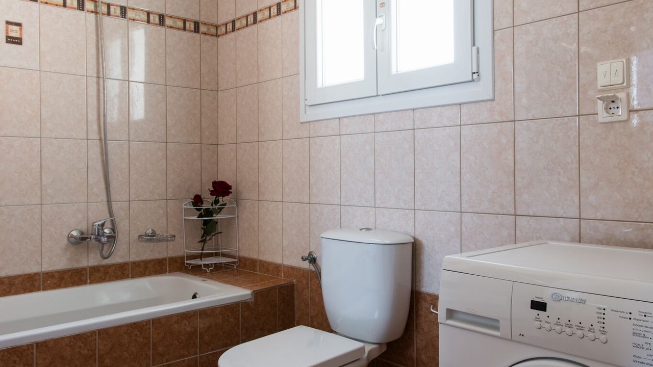 Photo of Bathroom in Alepou