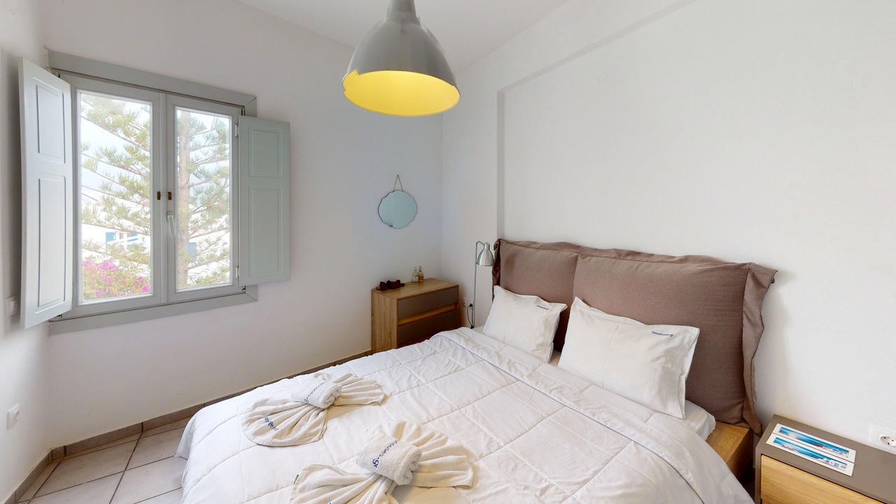 Photo of Bedroom in Fira