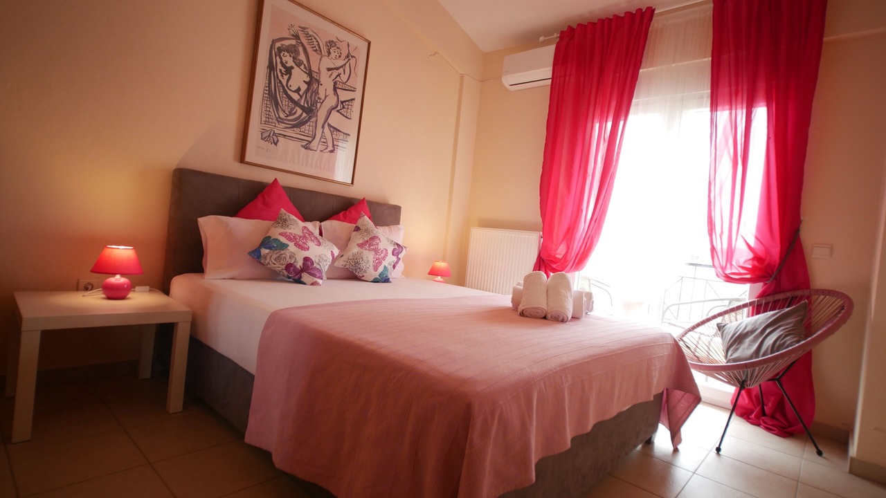 Photo of Bedroom in Nea Iraklitsa