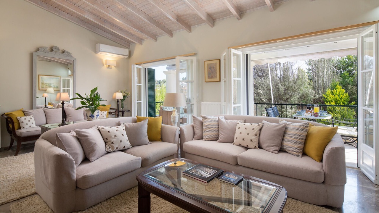 Photo of Livingroom in Alepou