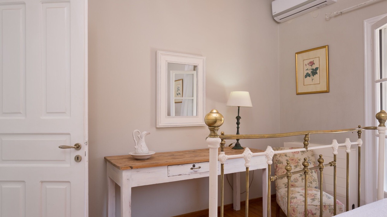 Photo of Bedroom in Alepou