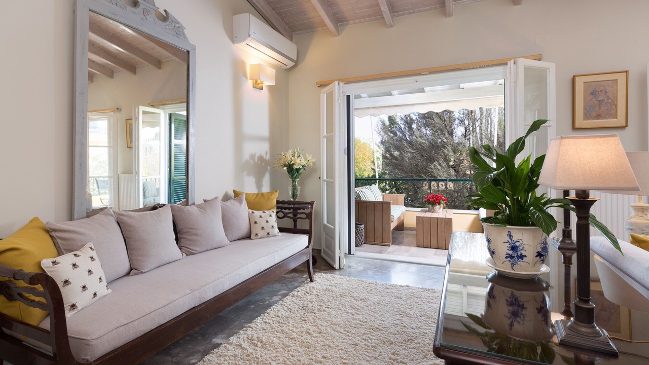 Photo of Livingroom in Alepou