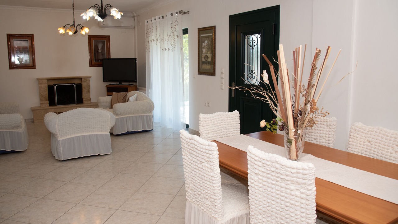 Photo of Outdoor in Notos