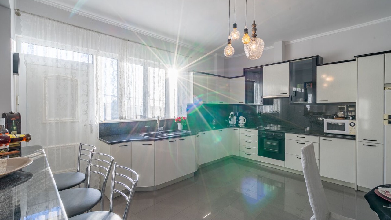 Photo of Kitchen in Salakos