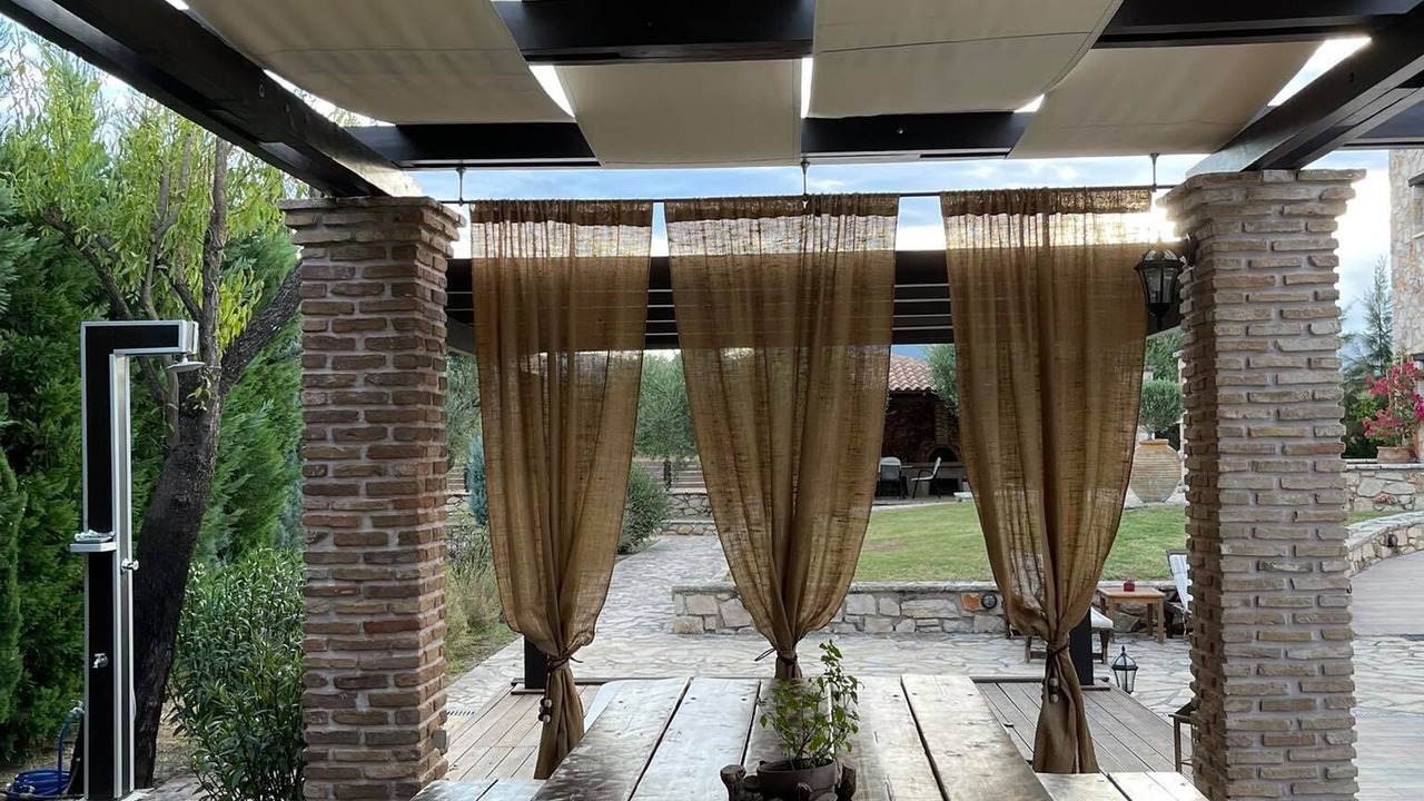 Photo of Patio Balcony in Kalpaki