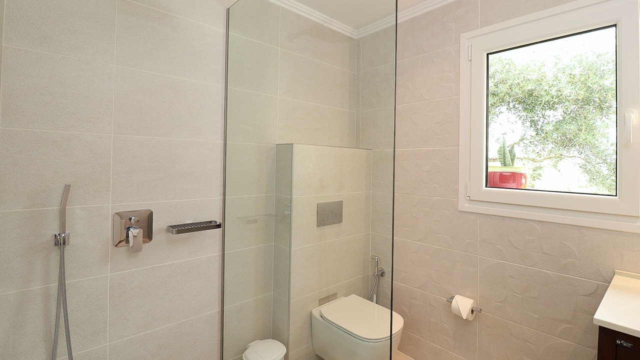 Photo of Bathroom in Chlomatiana