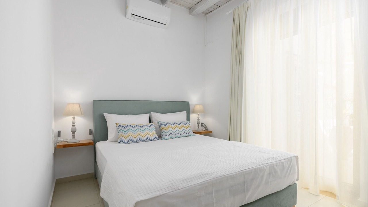 Photo of Bedroom in Pitsidia
