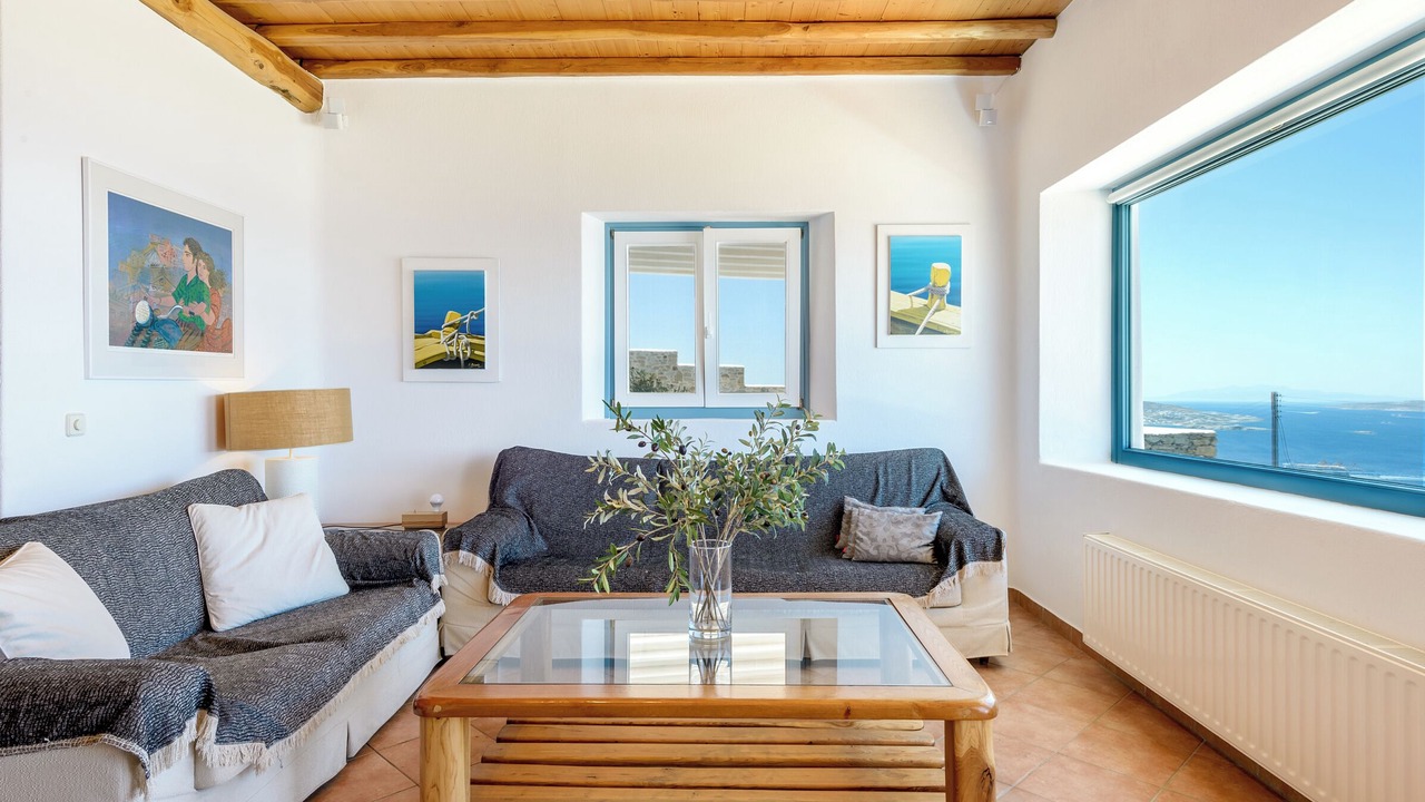 Photo of Livingroom in Fanari