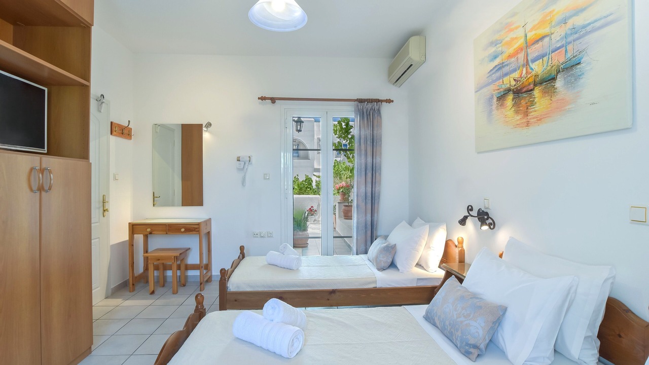 Photo of Bedroom in Paros