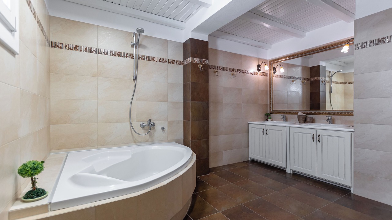 Photo of Bathroom in Mikri Vigla