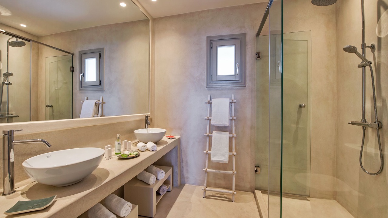 Photo of Bathroom in Kamari