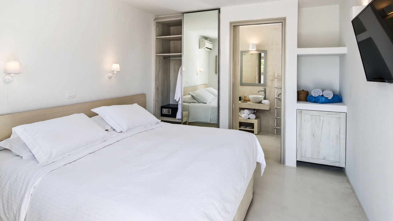 Photo of Bedroom in Kamari