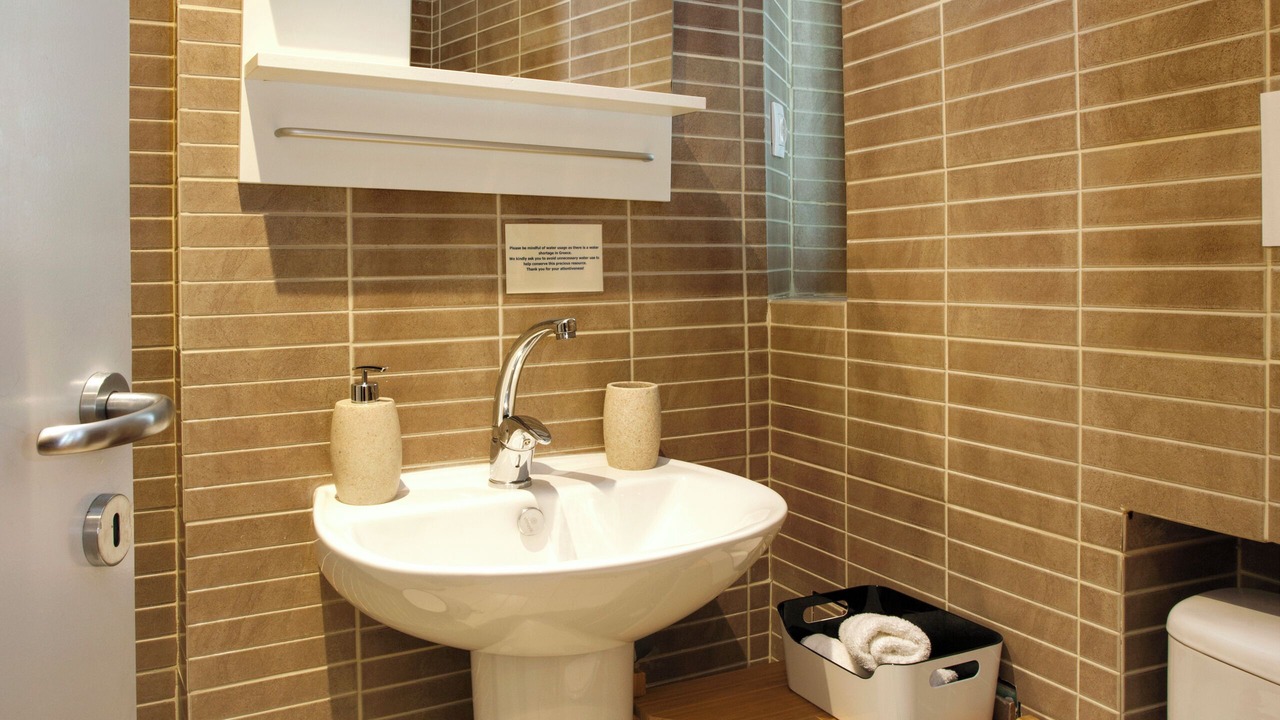 Photo of Bathroom in Thissio