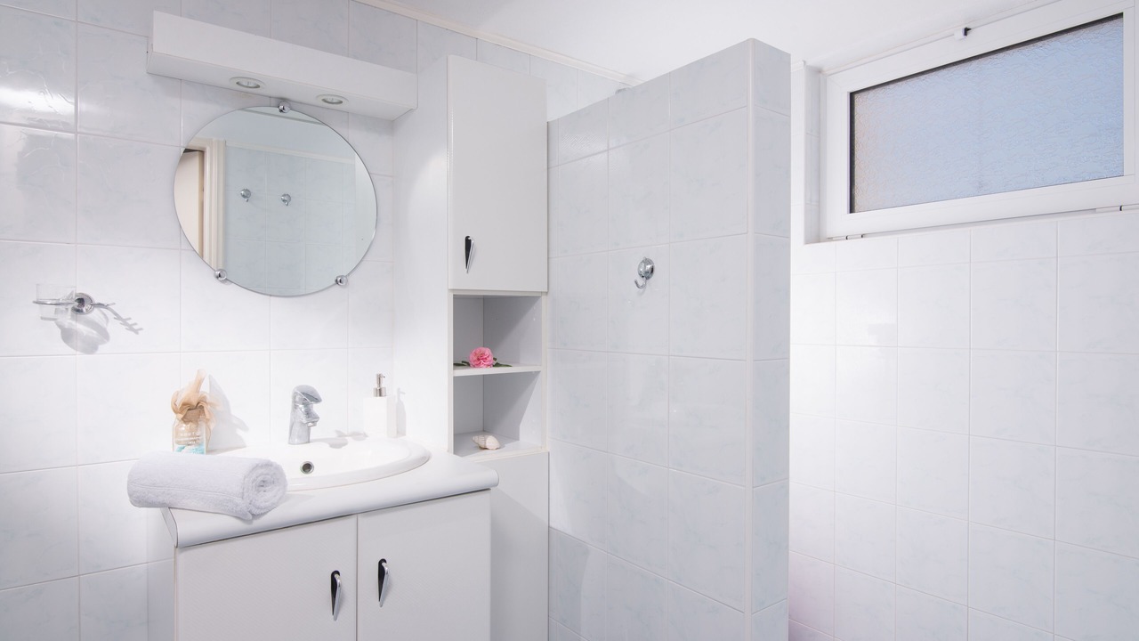 Photo of Bathroom in Gournai
