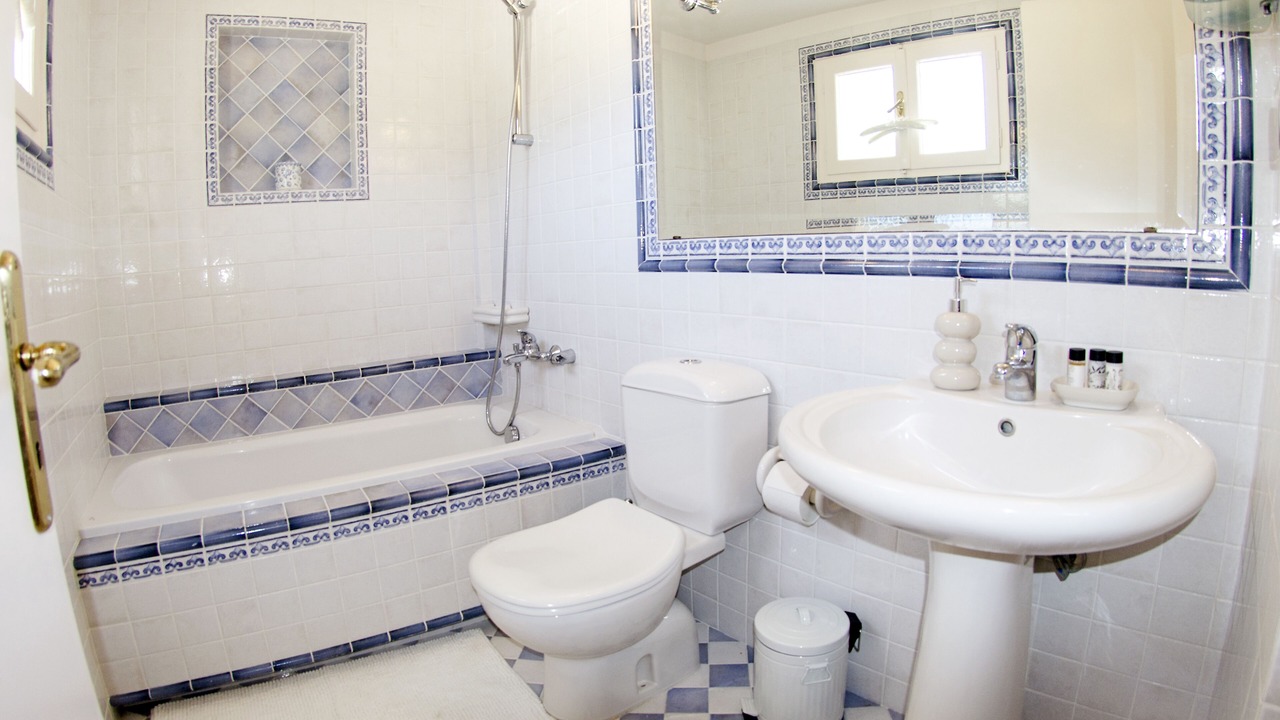 Photo of Bathroom in Ormos Koumeikon