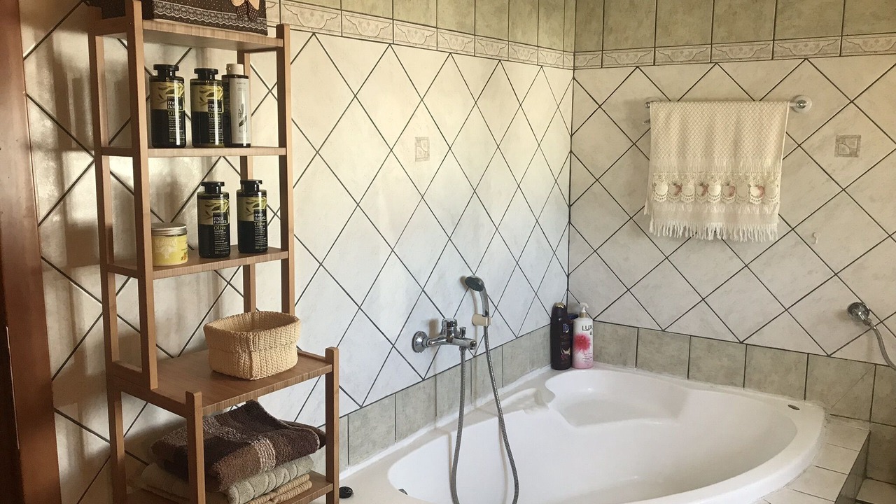 Photo of Bathroom in Chrysoupolis