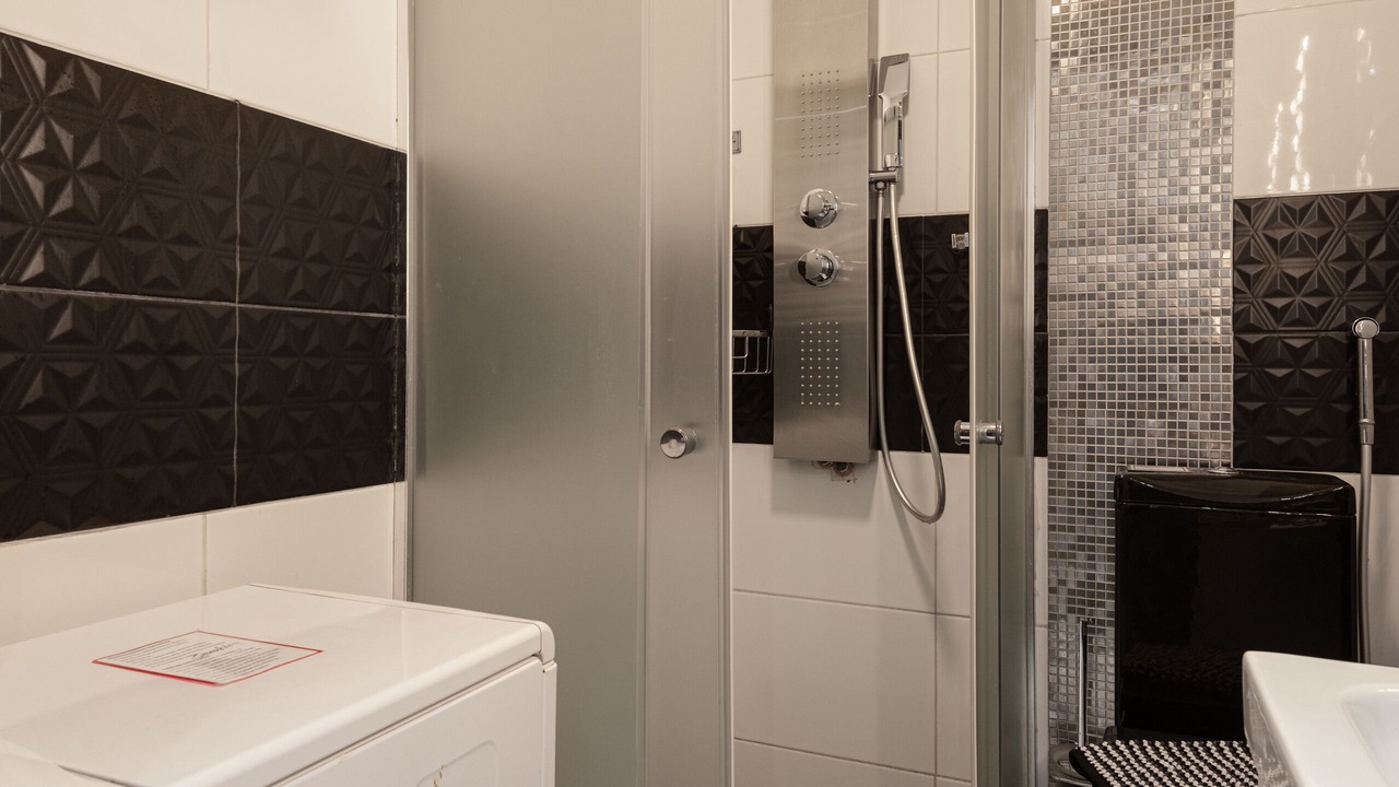 Photo of Bathroom in Thessaloniki City Centre