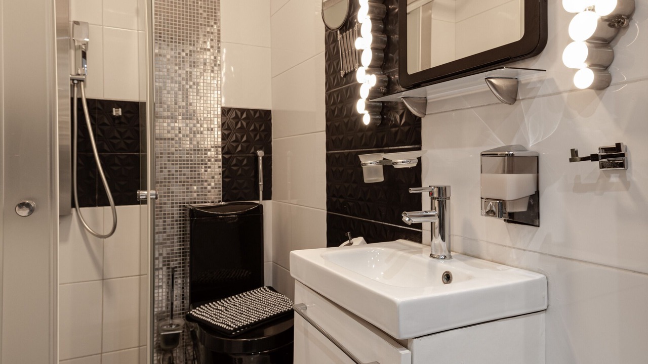 Photo of Bathroom in Thessaloniki City Centre